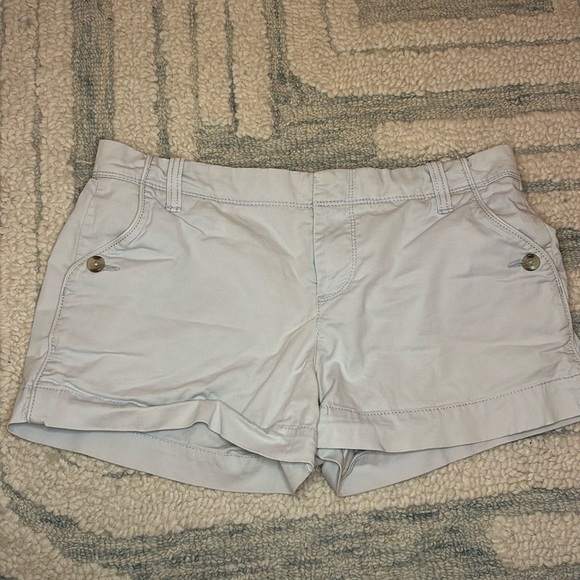 Old Navy Mid Rise Shorts - Picture 1 of 3